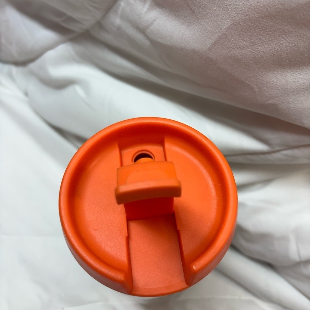 SHEETZ 24 oz ORANGE Camo Caribbean Tumbler WITH LID - Picture 2 of 3